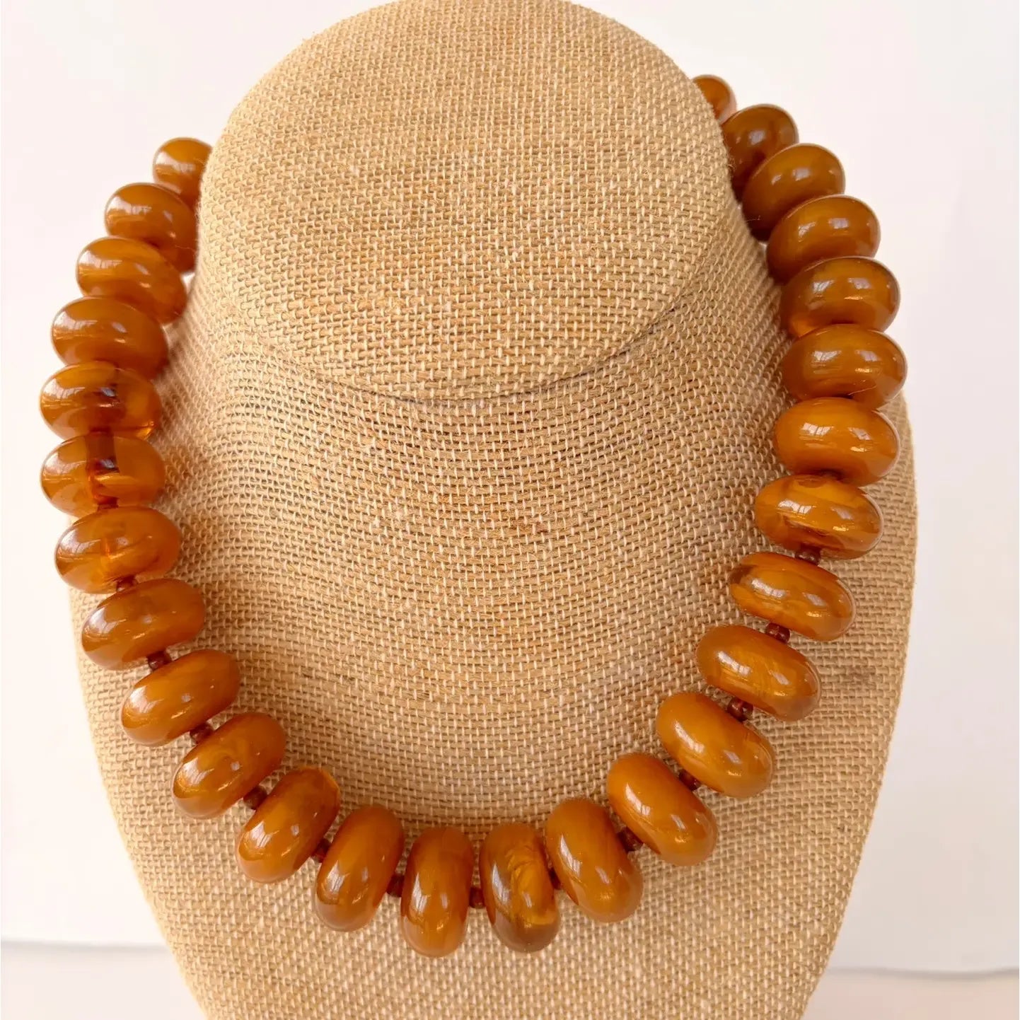 Rory Necklace (brown)