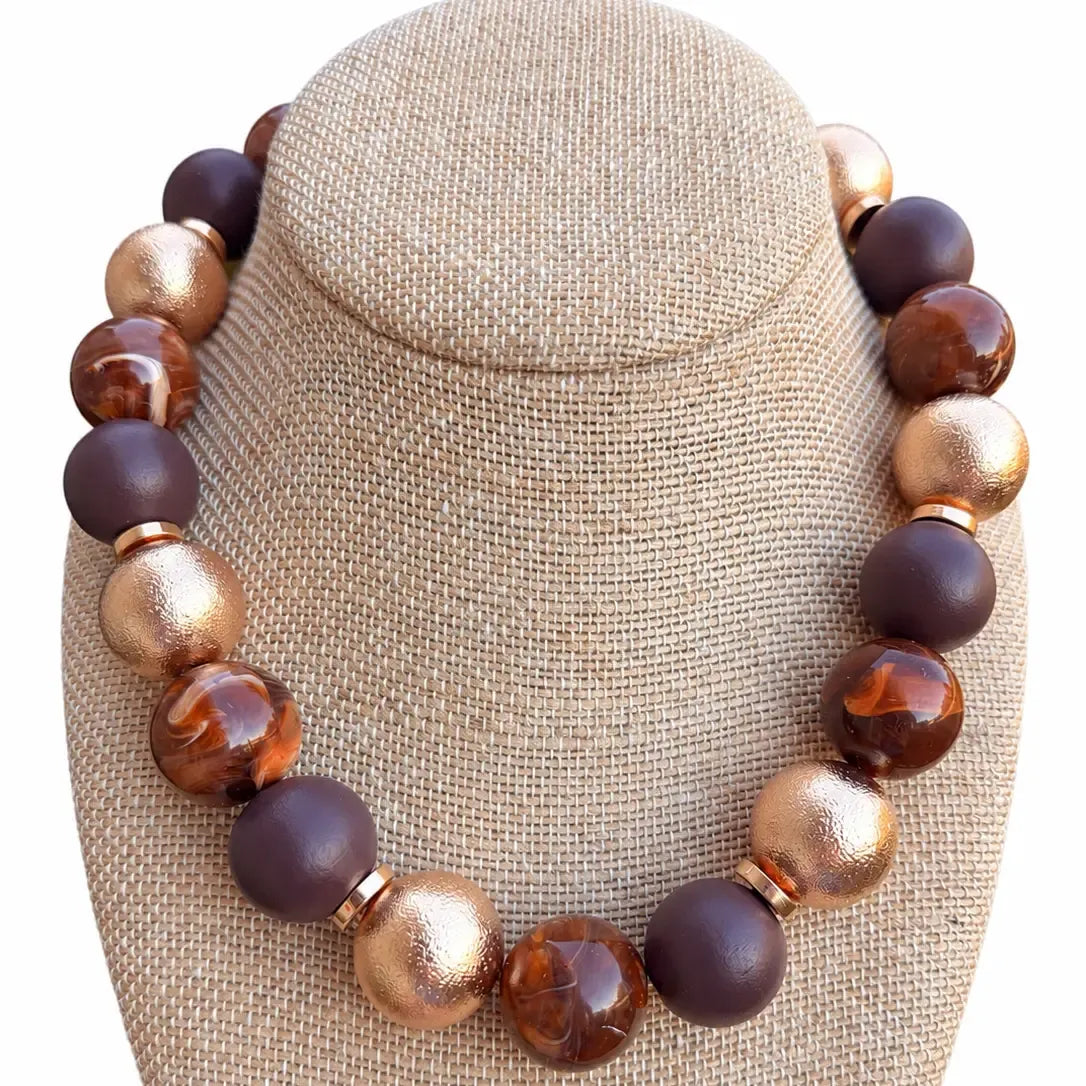 The Cocoa Glow Necklace
