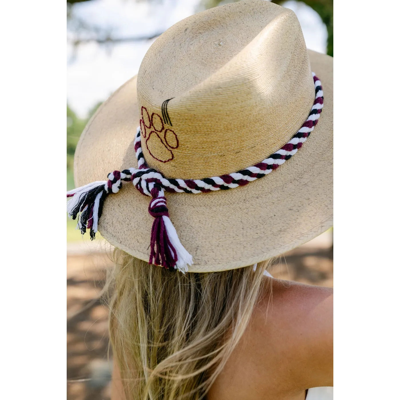 Mississippi State Paw Print Hat (Medium)
