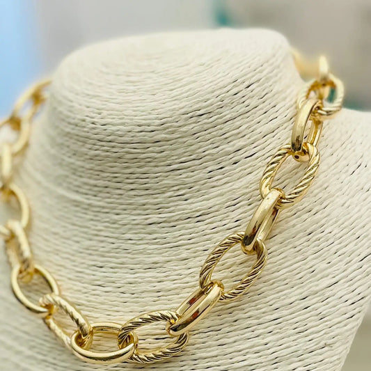 Gold Twisted Necklace