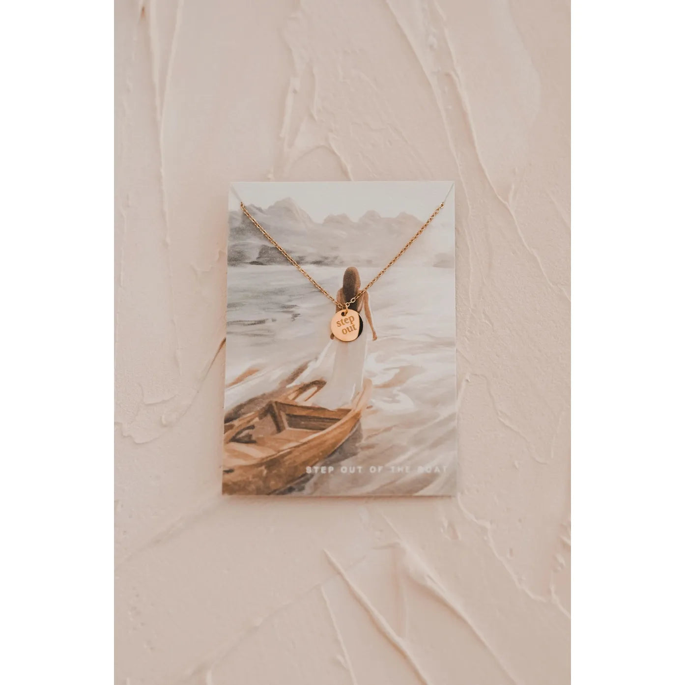 Step Out Disc Necklace