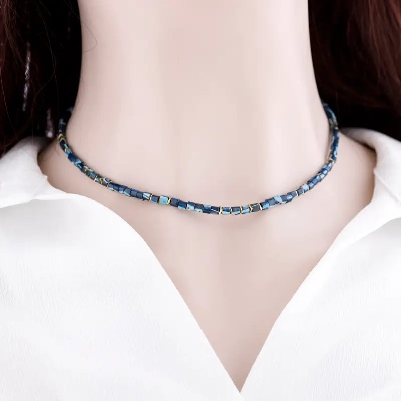 Nacar Beaded Necklace (blue)