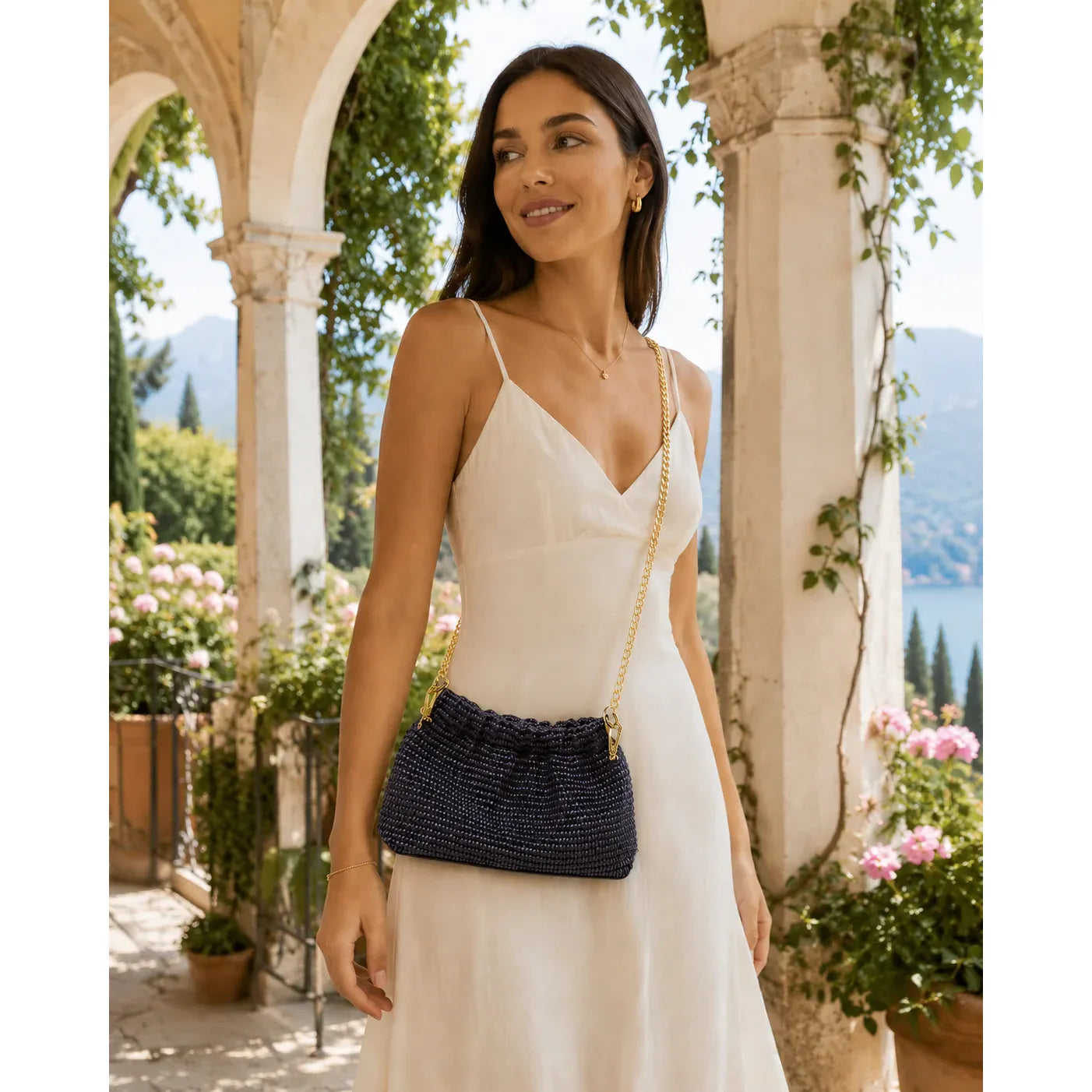 Raffia Crossbody: Beige
