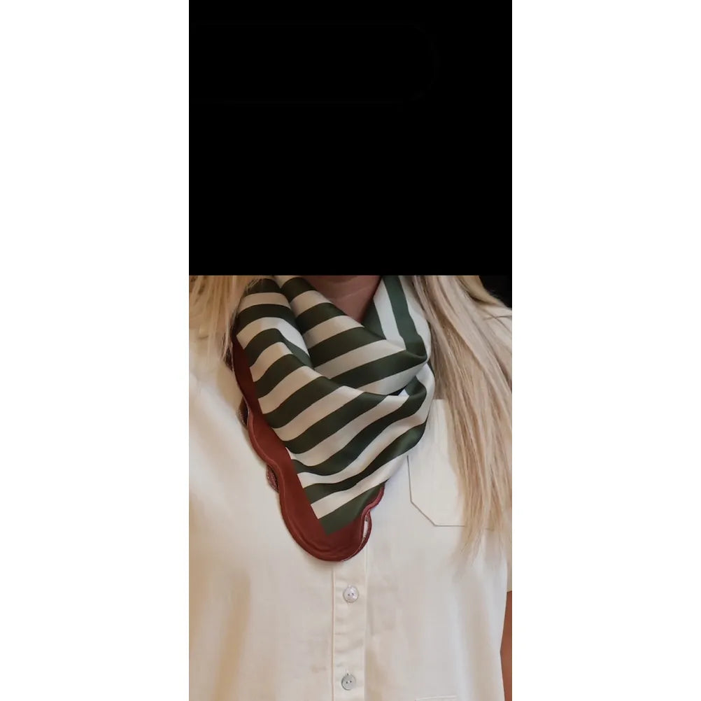 Scalloped Scarf